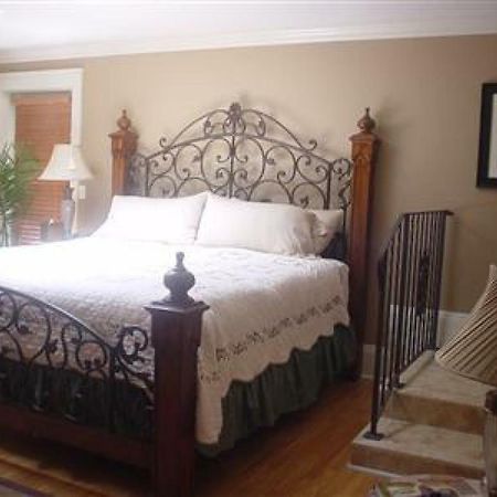 The River Lily Daytona Beach Room photo
